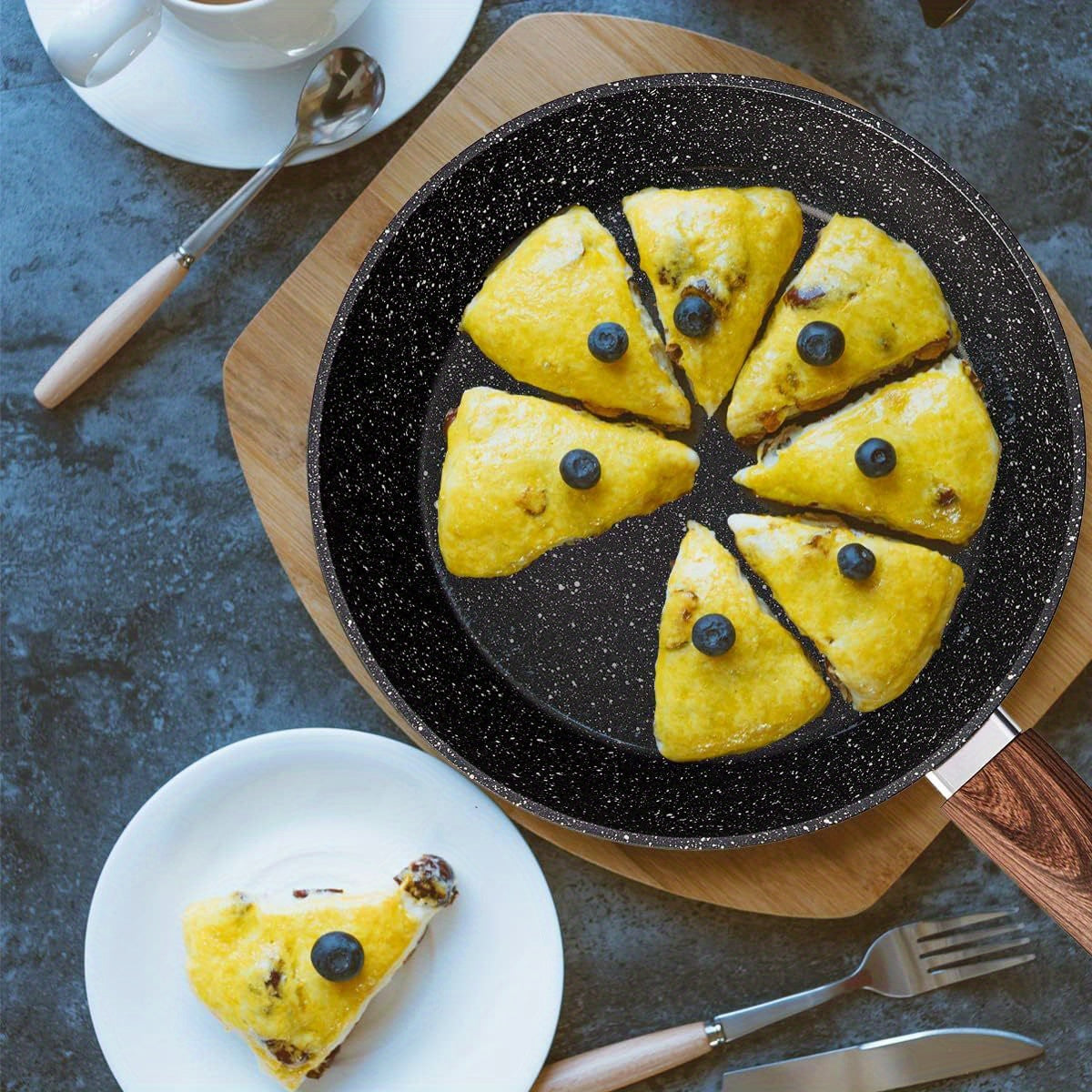 Ceramic Non-Stick Pots and Pans Set | Black Wheat Straw Design