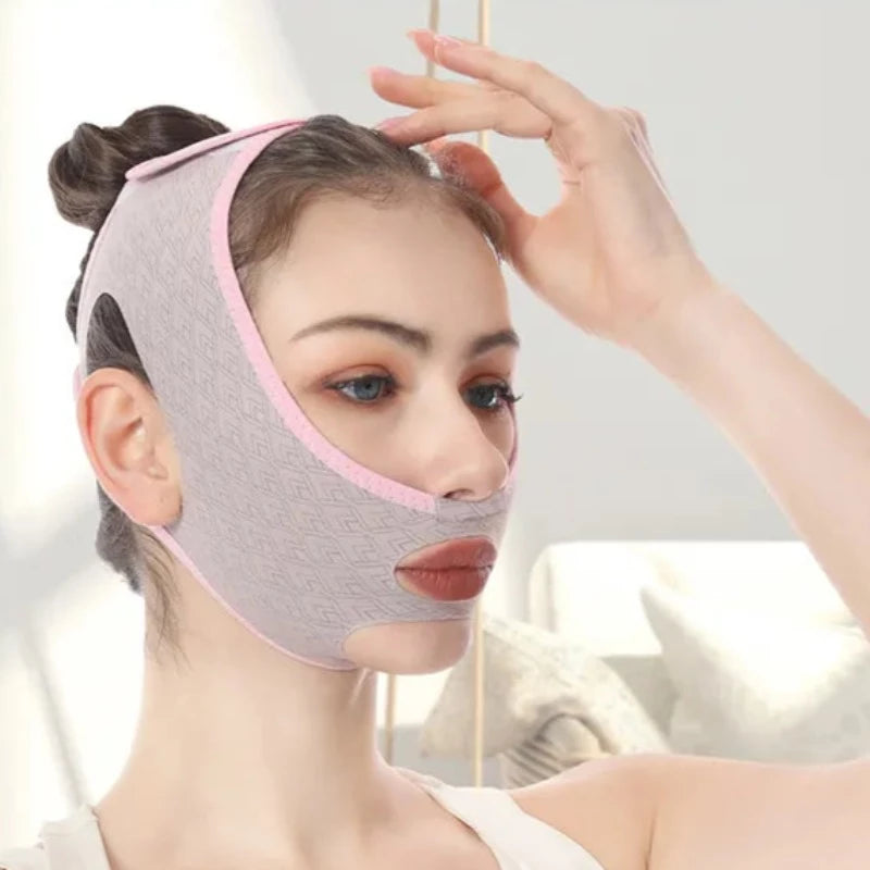 Sculpting Face Mask