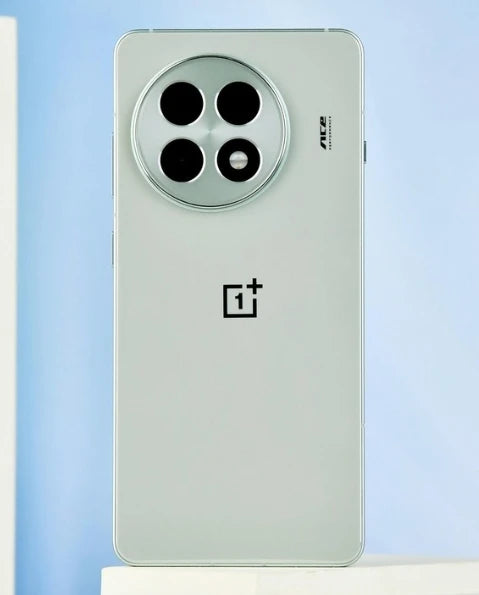 Original OnePlus Ace 5 – 6.78" AMOLED 120Hz | Snapdragon 8 Gen 3 | 50MP Pro Camera | 80W Fast Charging | Android 15 | 6415mAh